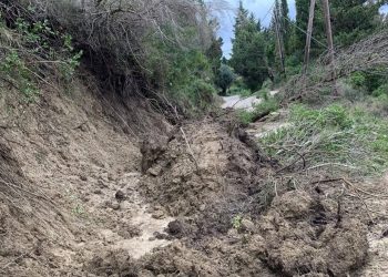 Κακοκαιρία: Εικόνες βιβλικής καταστροφής σε Κέρκυρα και Ήπειρο – Δεκάδες απεγκλωβισμοί και αποκλεισμένα χωριά