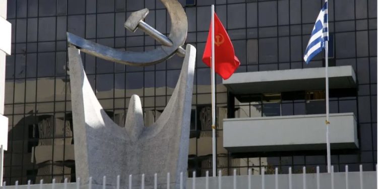 Σφοδρά πυρά ΚΚΕ σε Μητσοτάκη: Θυμήθηκε τώρα ότι η ευλογιά έχει θερίσει τα κοπάδια χιλιάδων κτηνοτρόφων