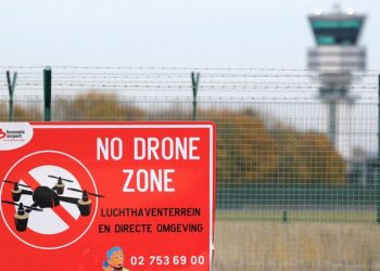 Μεταξύ πολέμου και ειρήνης η Ευρώπη – Πώς οι εμφανίσεις drones διαταράσσουν την ήδη εύθραυστη σχέση με τη Ρωσία