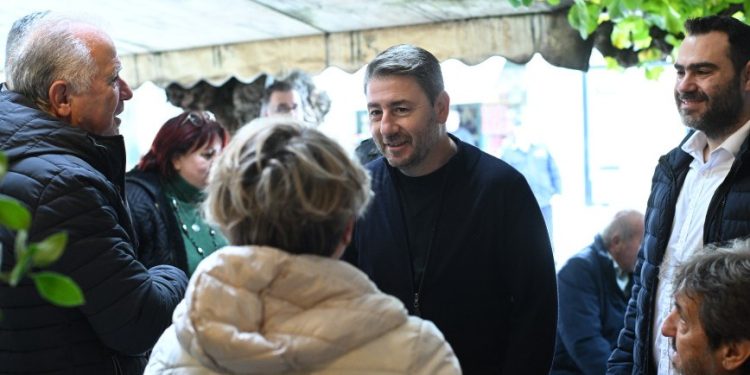 Μην περιμένετε τίποτα από τον Μητσοτάκη λέει ο Ανδρουλάκης – «Δεν έχει κάτι να δώσει, μόνο να πάρει»