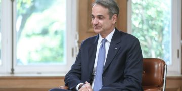 Μητσοτάκης σε Ζελέσνκι: Η Ελλάδα στέκεται δίπλα στον ουκρανικό λαό – Θα παράσχουμε συνδρομή στην μεταπολεμική ανοικοδόμηση