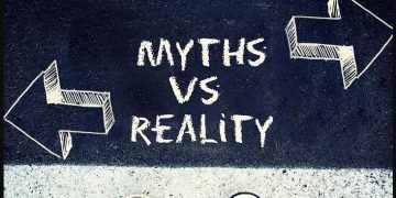 Εγκλωβισμένοι στο μύθο τους