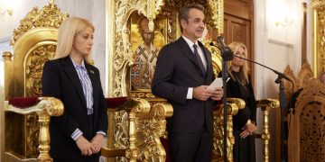 Μητσοτάκης στο μνημόσυνο Κληρίδη: «Να ξαναδιαβάσουμε τη διαδρομή του με τη ματιά του σήμερα»