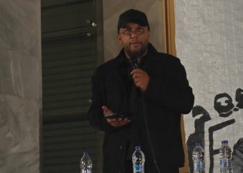 Συγκίνηση στο Πολυτεχνείο με τον Πάνο Ρούτσι: «Όταν η νέα γενιά σιωπά, τότε η αδικία νικά»