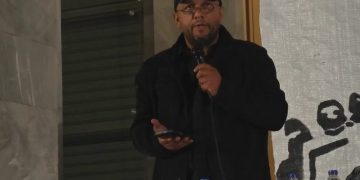 Συγκίνηση στο Πολυτεχνείο με τον Πάνο Ρούτσι: «Όταν η νέα γενιά σιωπά, τότε η αδικία νικά»