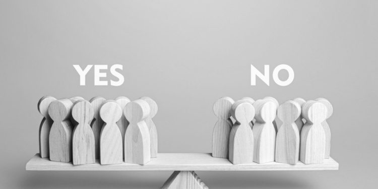 Αναζητώντας δημοσκοπικά σωσίβια