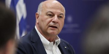 Τσιάρας στην εξεταστική: «Ακραία προβληματικός Οργανισμός ο ΟΠΕΚΕΠΕ» – Κάλυψη σε Μυλωνάκη για τη καρατόμηση Σαλάτα