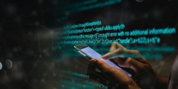 Υποκλοπές: Πολλοί πολιτικοί που ενημερώθηκαν ότι παρακολουθούνταν δεν προσέφυγαν στη δικαιοσύνη – Τι κατέθεσε ο Κουκάκης