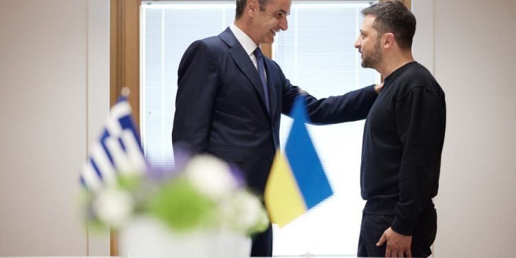 Στην Αθήνα σήμερα ο Ζελένσκι: Η ενέργεια στην ατζέντα – Δρακόντεια μέτρα και απαγόρευση συγκεντρώσεων