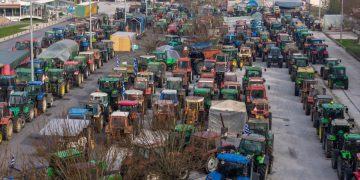 Αγρότες: «Σήμα» για κλιμάκωση των κινητοποιήσεων από τους αγρότες – Σε εξέλιξη η Πανελλαδική σύσκεψη των μπλόκων