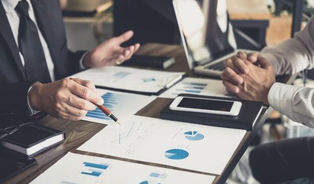 To παράδοξο της αγοράς εργασίας στην Ευρώπη: Αυξημένη απασχόληση, χαμηλή παραγωγικότητα