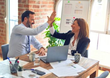 Εργασιακή ευημερία: Τέσσερις τάσεις που θα αναδιαμορφώσουν το εργατικό δυναμικό το 2026