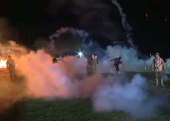 Γαλλία: Αντιμέτωπη με την οργή των αγροτών η κυβέρνηση – Δακρυγόνα και καταστολή σε κινητοποιήσεις