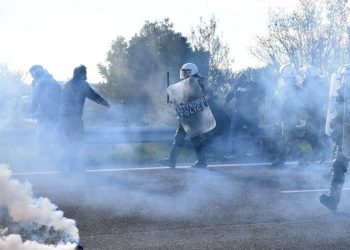Οι αγρότες ένιωσαν στο πετσί τους το «κοινωνικό πρόσωπο» της κυβέρνησης Μητσοτάκη