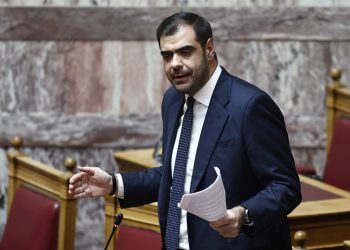 Μαρινάκης: Επικοινωνιακή ρελάνς με επίκληση τη «διάθεση διαλόγου» από αγρότες – Καμία δέσμευση για τα αιτήματα