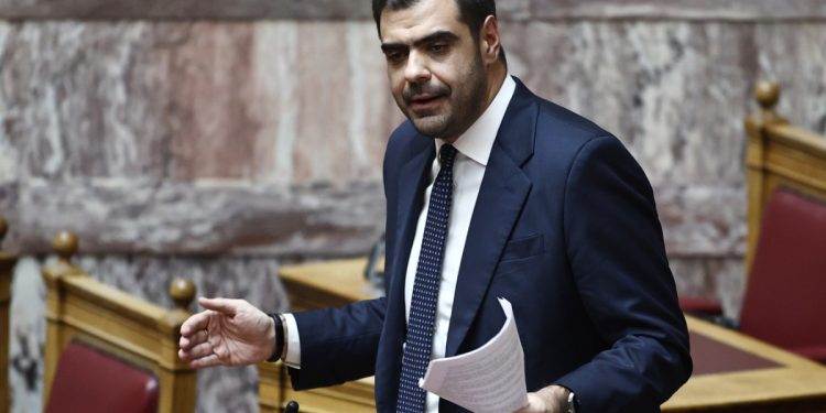 Μαρινάκης: Επικοινωνιακή ρελάνς με επίκληση τη «διάθεση διαλόγου» από αγρότες – Καμία δέσμευση για τα αιτήματα