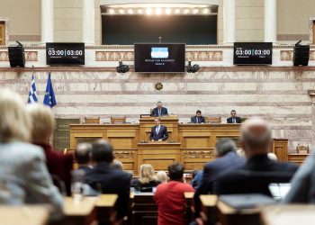 Κοινοβουλευτική Ομάδα ΝΔ: Έντονη δυσαρέσκεια πίσω από τη σιωπή – Blame game του Μαξίμου με τους αγρότες