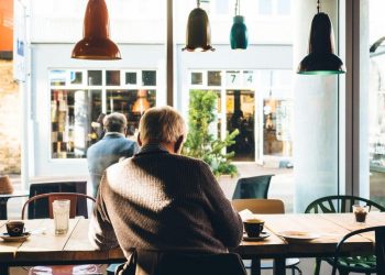 Νέο ρεκόρ αιτήσεων για συνταξιοδότηση – Συνεχίζεται η μαζική έξοδος από την εργασία