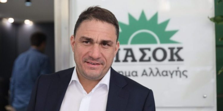 Τσουκαλάς: Είναι κρίσιμο να στηρίξουμε τους αγρότες – Η κυβέρνηση μεθόδευσε την ταλαιπωρία των εκδρομέων