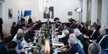 Αγρότες: Διάλογος κατ’ όνομα, εξαγγελίες κατ’ ουσίαν – Χωρίς περιθώρια αλλαγών στα μέτρα