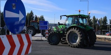 Αγρότες: Δυσπιστία για τη συνάντηση της Δευτέρας – Ψαλιδίζει τις προσδοκίες ο Μητσοτάκης