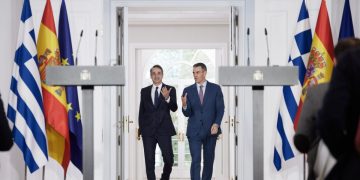 Αμοιβαία βούληση Μητσοτάκη – Σάντσεθ για ενίσχυση των διμερών σχέσεων Ελλάδας – Ισπανίας