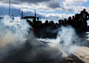 Αγρότες: Διάλογος με Μητσοτάκη αλλά χωρίς ορίζοντα πρόσθετων μέτρων – Το Σάββατο αποφασίζουν για τις κόκκινες γραμμές