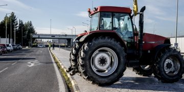 Αγρότες: Διάλογος με «γραμμές» που δεν «σπάνε» – Το blame game του Μαξίμου εν αναμονή της συνάντησης