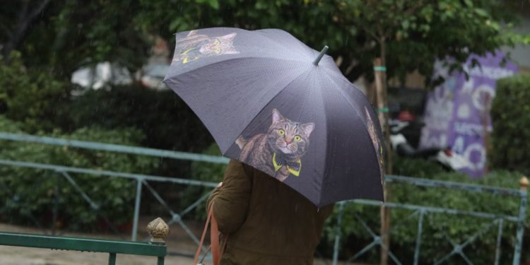 Καιρός: Σταθερές θερμοκρασίες και κατά τόπους βροχοπτώσεις – Αναλυτικά η πρόγνωση για το Σαββατοκύριακο