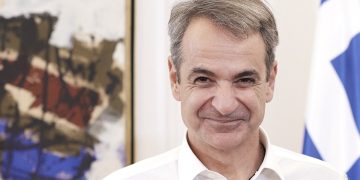 Θύελλα πολιτικών αντιδράσεων στη δήλωση Μητσοτάκη για τη Βενεζουέλα