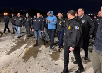 Live οι εξελίξεις: «Κουρέλι» το διεθνές δίκαιο μετά την απαγωγή Μαδούρο και την επίθεση στη Βενεζουέλα