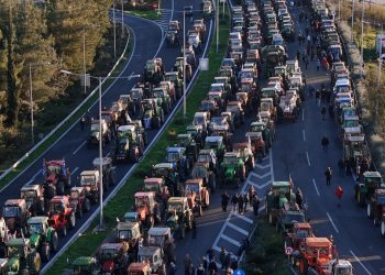 Η κυβέρνηση έχει ήδη ηττηθεί στη σύγκρουση με τους αγρότες