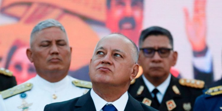 Η διττή στρατηγική των ΗΠΑ πίσω από τις απευθείας συνομιλίες τους με τον υπουργό του Μαδούρο πριν την απαγωγή