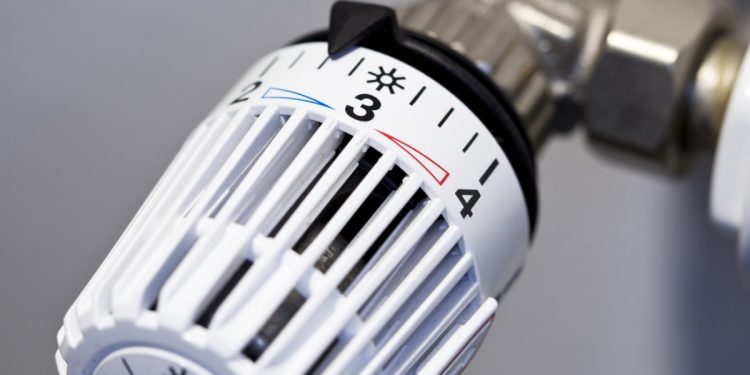 Θέρμανση: Αγωνία για το κόστος – Οι τιμές σε πετρέλαιο και ξύλα