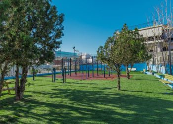 Νέος σύγχρονος χώρος υπαίθριας  άθλησης στο πάρκο Δηλαβέρη από τον Δήμο Πειραιά