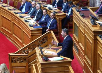 Ανδρουλάκης σε Μητσοτάκη: Η πολιτική σου υπονομεύει ευθέως την ενεργειακή ασφάλεια της χώρας