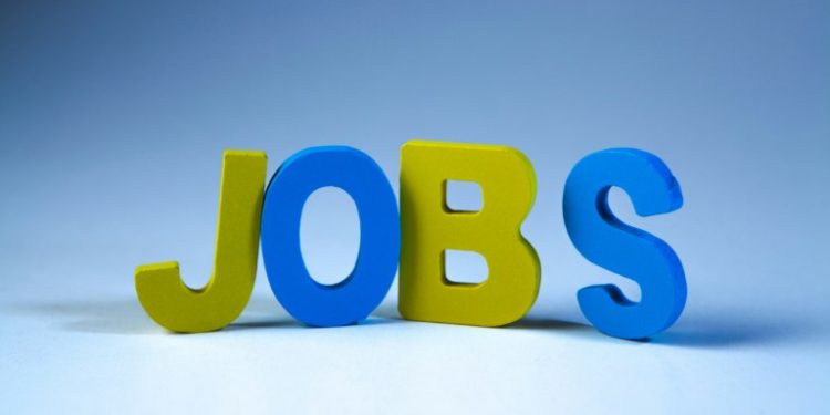 ΕΡΓΑΝΗ: Το 2025 έκλεισε με βροχή απολύσεων – Τι μας περιμένει το 2026