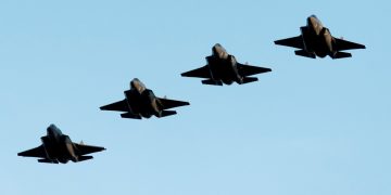 Βρετανία: Στέλνει F-35 στην Κύπρο εν μέσω έντασης ΗΠΑ – Ιράν