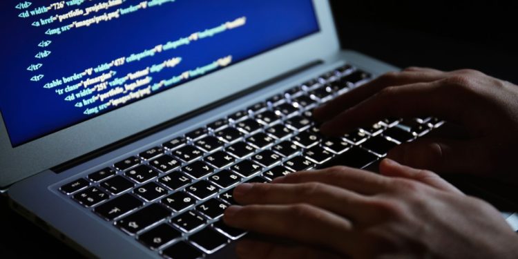 Η Google λέει ότι εξουδετέρωσε κινεζική ομάδα κυβερνοκατασκοπείας και υποκλοπών