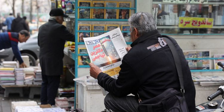 Ιράν: Οι ΗΠΑ προετοιμάζονται για παρατεταμένη στρατιωτική εκστρατεία