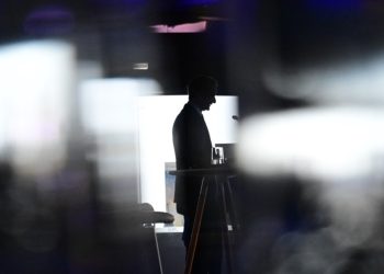 ΝΔ: η αλαζονεία και η ψευδαίσθηση της «πρωτιάς»