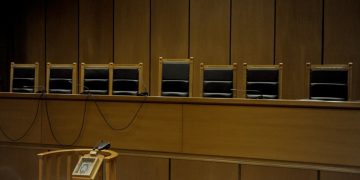 «Όχι» στην αύξηση των ορίων ηλικίας συνταξιοδότησης, λέει η Ένωση Δικαστών και Εισαγγελέων