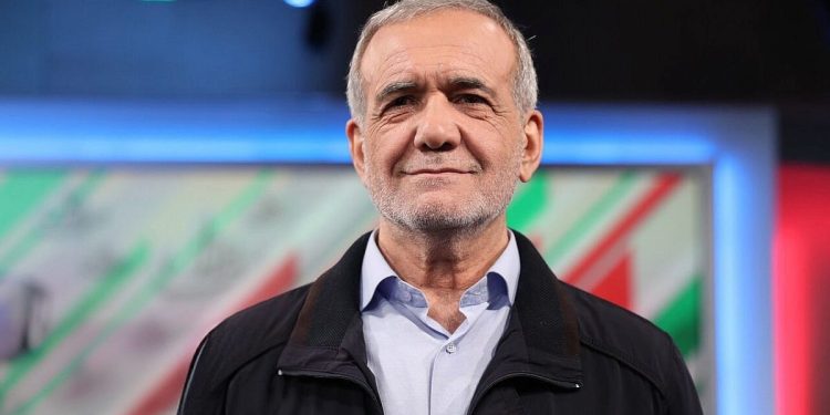 Ιράν: Μήνυμα Πεζεσκιάν για πυρηνικό πρόγραμμα: «Η Τεχεράνη δεν θα υποχωρήσει στις υπερβολικές απαιτήσεις»