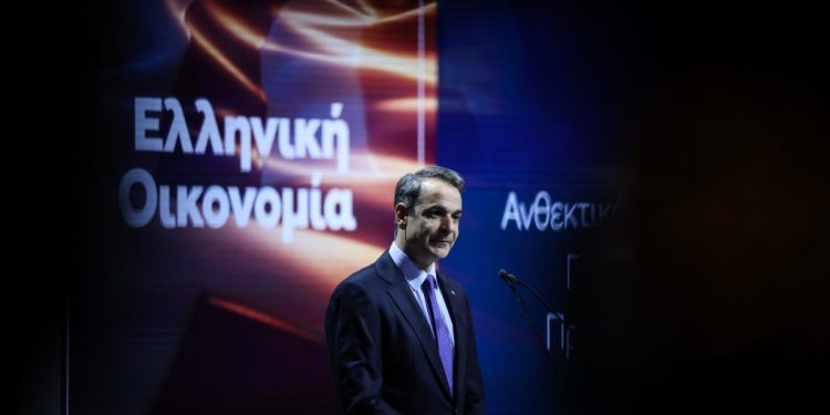 Σε πείσμα όσων λέει η κυβέρνηση, οι πολίτες δεν αισθάνονται ότι σήμερα η οικονομική τους κατάσταση είναι καλύτερη