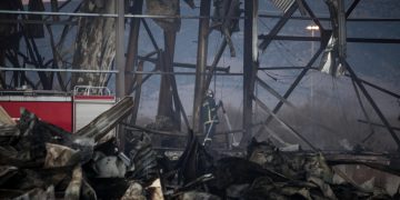 Νέες έρευνες με σκυλιά στο κατεστραμμένο εργοστάσιο της Βιολάντα