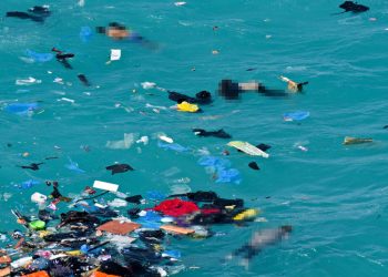 Από την Χίο στην Ισπανία – Γιατί ανακοίνωσε τώρα ο Σάντσεθ το σχέδιο να νομιμοποιήσει 500.000 μετανάστες;