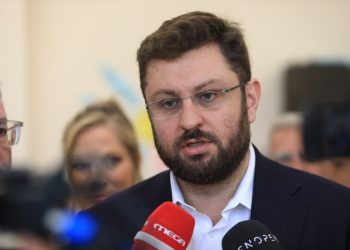 Ζαχαριάδης: Δεν γίνεται ανασυγκρότηση του προοδευτικού χώρου χωρίς τον Τσίπρα