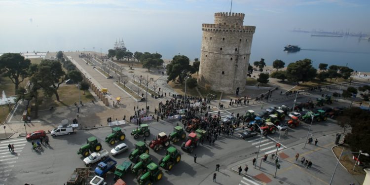 Αναβρασμός στους αγρότες, σχεδιάζουν μπλόκο στην Agrotica – «Τα προβλήματα παραμένουν, οι περισσότεροι χρωστάνε»