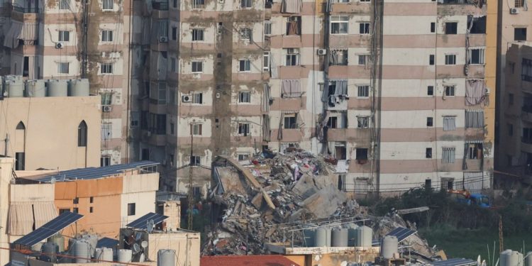 Νέες ισραηλινές επιδρομές στον Λίβανο – Ο στρατός του Ιράν απορρίπτει τον ισχυρισμό Τραμπ περί διαπραγματεύσεων