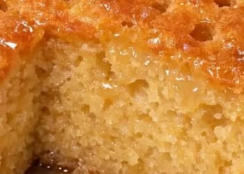 Aφράτο και υγρό κέικ